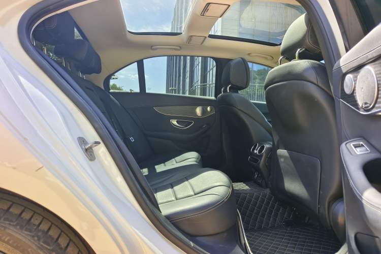 Used Mercedes-Benz C-Class 2020 Restyled C 260 L Sport Edition Interior 9