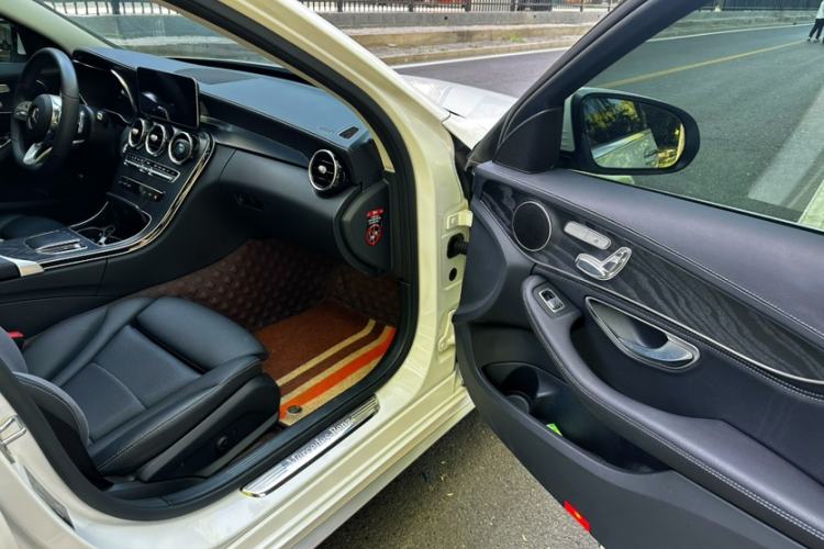 Used Mercedes-Benz C-Class 2020 Restyled C 260 L Sport Edition Interior 9