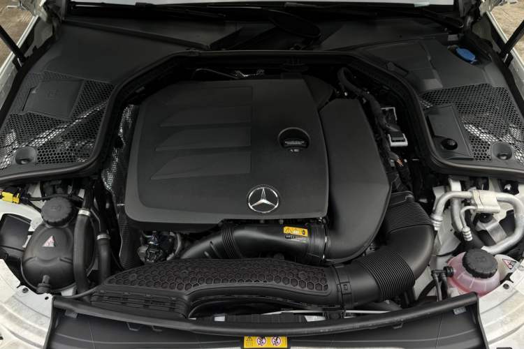 Used Mercedes-Benz C-Class 2020 Restyled C 260 L Sport Edition Interior 9