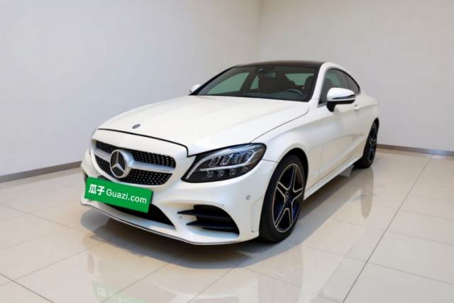 Mercedes-Benz C-Class 2020 C 260 Coupe مستعملة