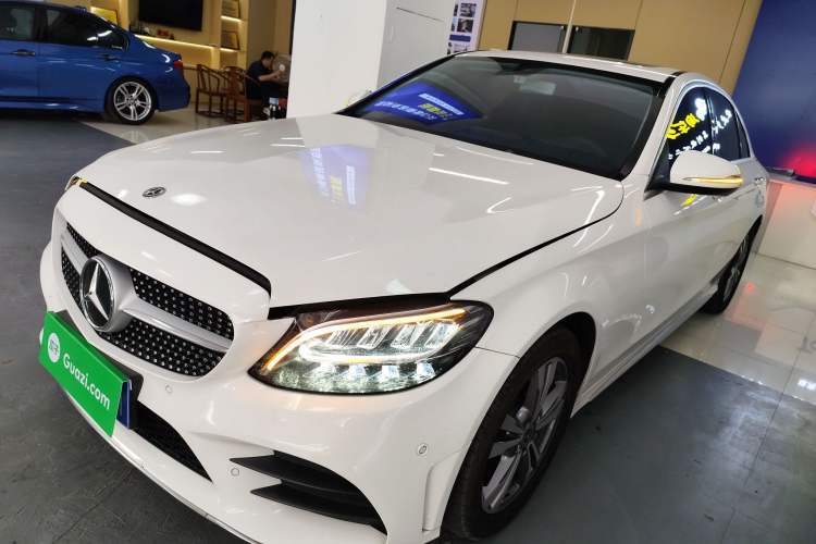 Used Mercedes-Benz C-Class 2020 Restyled C 200 L Fashion Edition Sport Version Guazi used car, China used car export, Used car for sale, Used  cars, Cheapest cars for sale