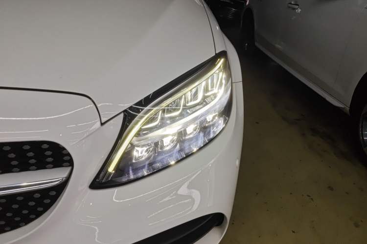 Used Mercedes-Benz C-Class 2020 Facelifted C 260 Estate Left Front Headlight