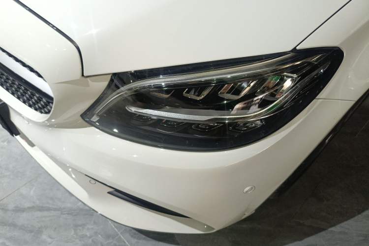 Used Mercedes-Benz C-Class 2020 C 260 Estate Left Front Headlight