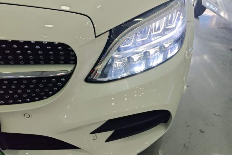 Used Mercedes-Benz C-Class 2020 C 200 station wagon Left Front Headlight