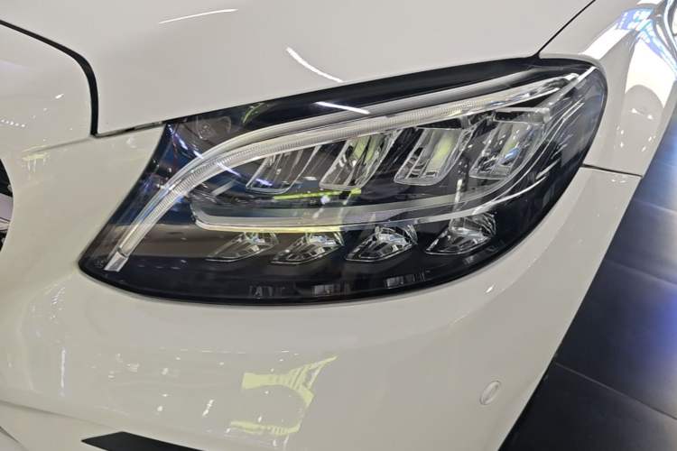 Used Mercedes-Benz C-Class 2020 Restyled C 260 L Sport Edition Left Front Headlight