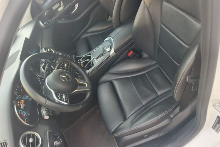 Used Mercedes-Benz C-Class 2020 Facelifted C 260 Estate Left Front Seat