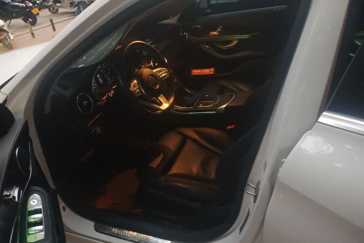 Used Mercedes-Benz C-Class 2020 C 200 L Fashion Edition Sport Version Left Front Seat