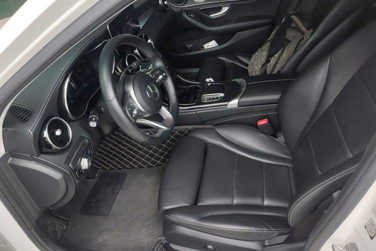 Used Mercedes-Benz C-Class 2020 Restyled C 200 L Fashion Edition Sport Version Left Front Seat