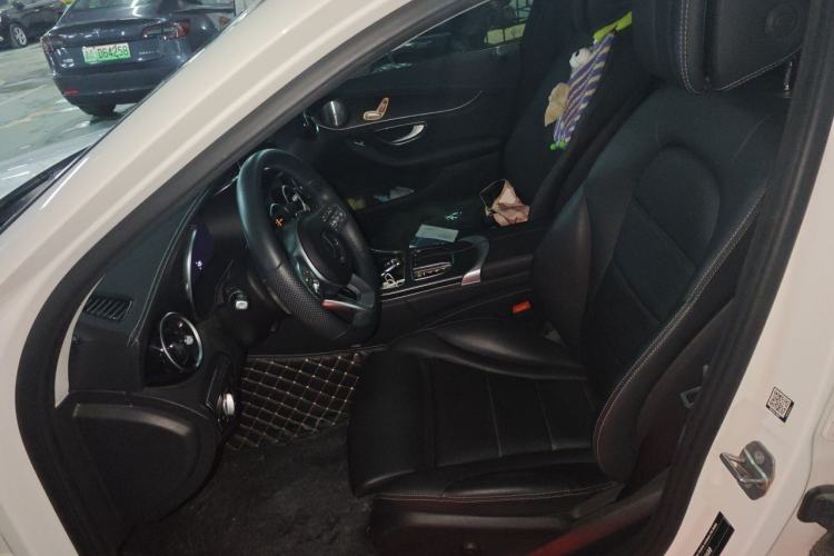 Used Mercedes-Benz C-Class 2020 Restyled C 200 L Fashion Edition Sport Version Left Front Seat