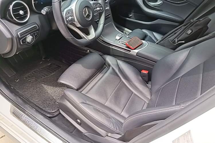 Used Mercedes-Benz C-Class 2020 Restyled C 200 L Fashion Edition Sport Version Left Front Seat