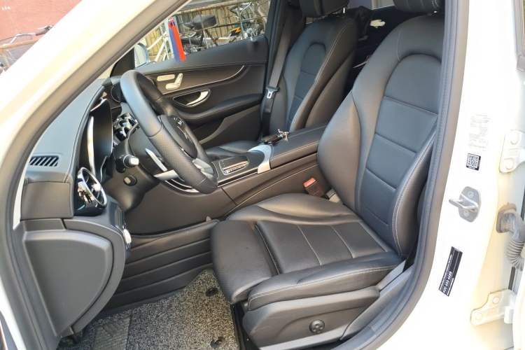 Used Mercedes-Benz C-Class 2020 Restyled C 260 L Sport Edition Left Front Seat