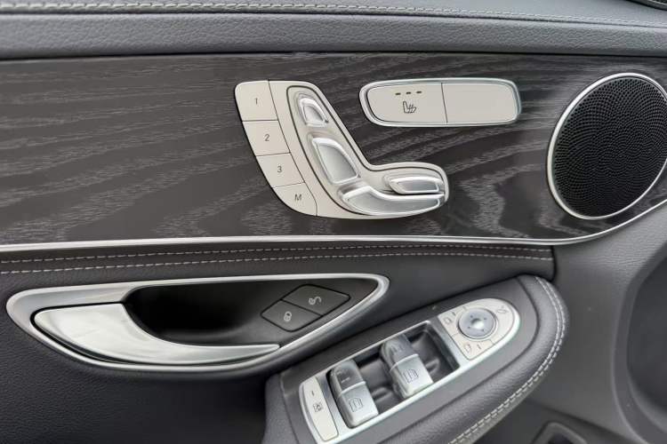 Used Mercedes-Benz C-Class 2020 Restyled C 260 L Sport Edition Left Front Seat