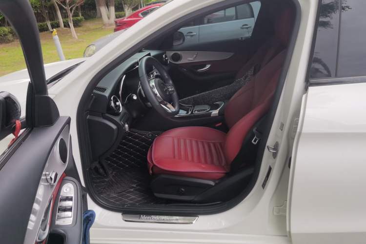 Used Mercedes-Benz C-Class 2020 Restyled C 260 Sport Edition Left Front Seat