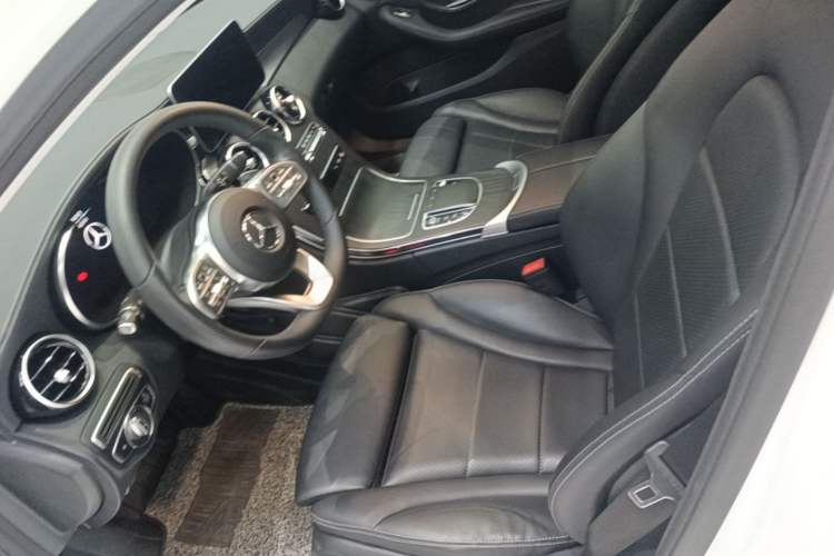 Used Mercedes-Benz C-Class 2020 Restyled C 200 L Fashion Edition Sport Version Left Front Seat