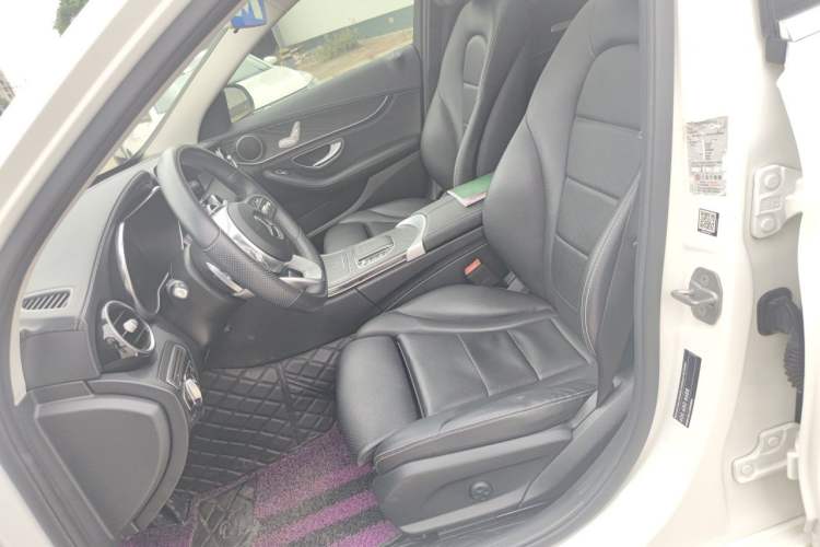 Used Mercedes-Benz C-Class 2020 Updated C 200 L Fashion Edition Left Front Seat