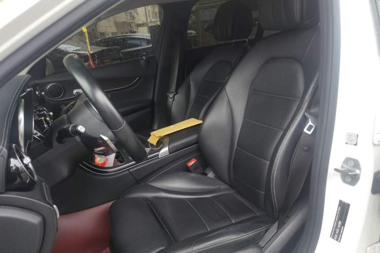 Used Mercedes-Benz C-Class 2020 C 200 L Fashion Edition Sport Version Left Front Seat