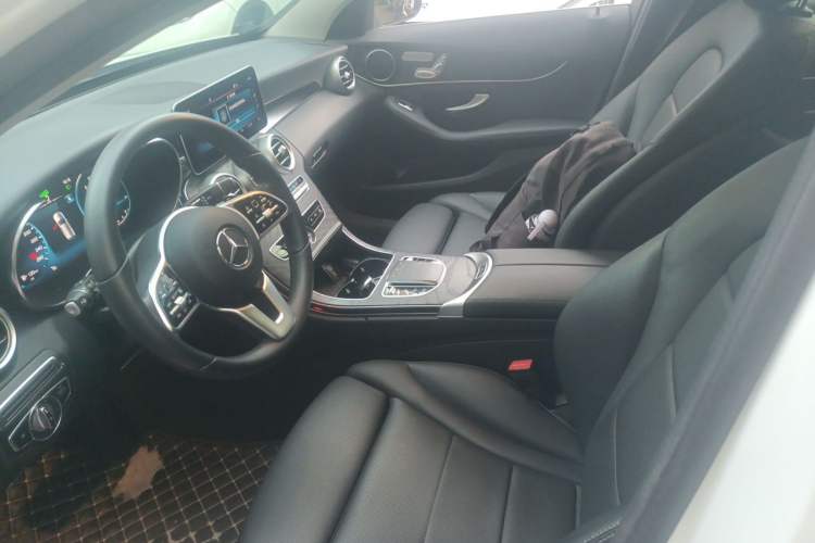 Used Mercedes-Benz C-Class 2020 Facelifted C 260 Estate Left Front Seat