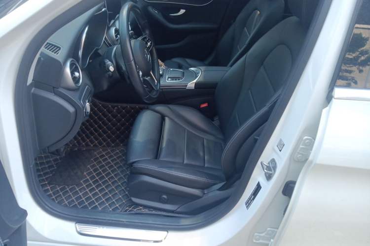 Used Mercedes-Benz C-Class 2020 Facelifted C 260 Estate Left Front Seat