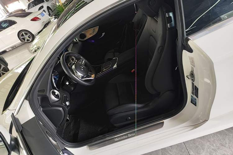 Used Mercedes-Benz C-Class 2020 C 260 Coupe Left Front Seat