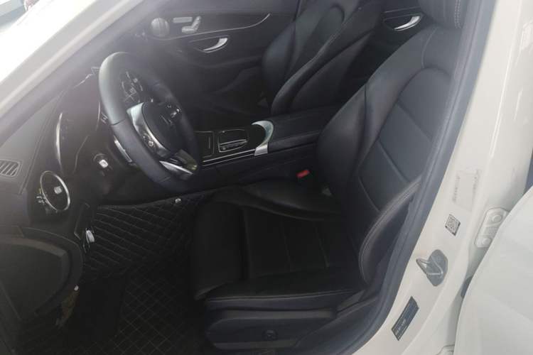 Used Mercedes-Benz C-Class 2020 Restyled C 260 L Sport Edition Left Front Seat