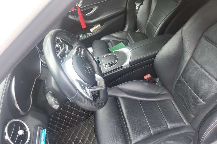 Used Mercedes-Benz C-Class 2020 Updated C 200 L Fashion Edition Left Front Seat