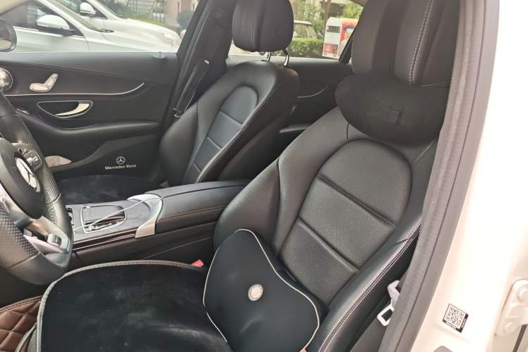 Used Mercedes-Benz C-Class 2020 Updated C 200 L Fashion Edition Left Front Seat