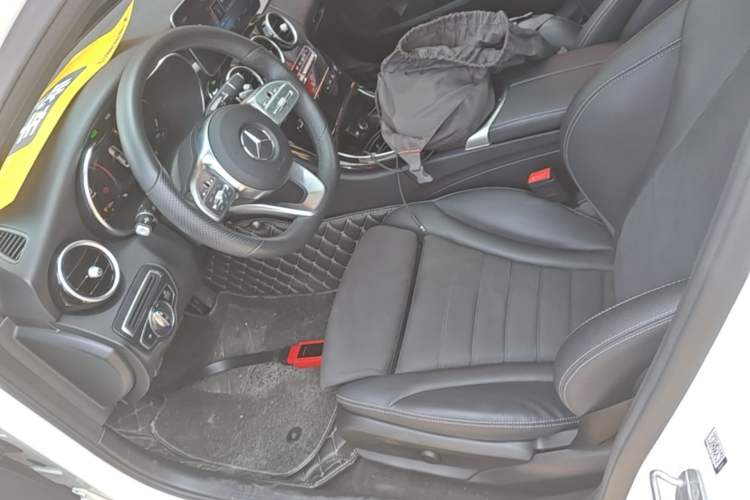 Used Mercedes-Benz C-Class 2020 Restyled C 260 Sport Edition Left Front Seat