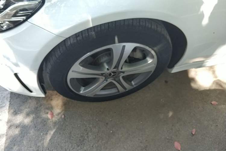 Used Mercedes-Benz C-Class 2020 C 260 L Sport Edition Left Front Wheel Hub