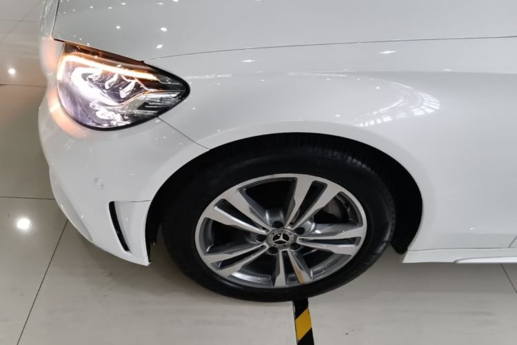 Used Mercedes-Benz C-Class 2020 Restyled C 200 L Fashion Edition Sport Version Left Front Wheel Hub