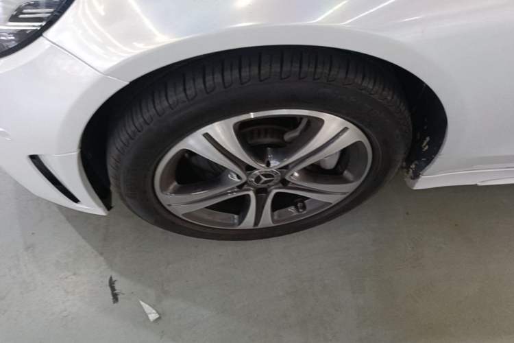 Used Mercedes-Benz C-Class 2020 C 260 L Sport Edition Left Front Wheel Hub