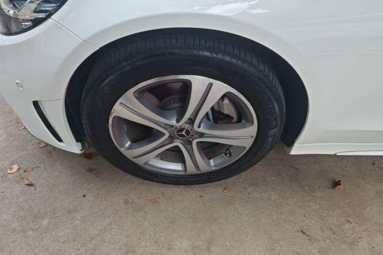 Used Mercedes-Benz C-Class 2020 C 260 L Sport Edition Left Front Wheel Hub
