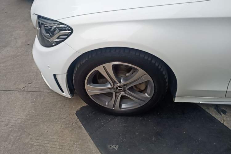 Used Mercedes-Benz C-Class 2020 C 260 L Sport Edition Left Front Wheel Hub