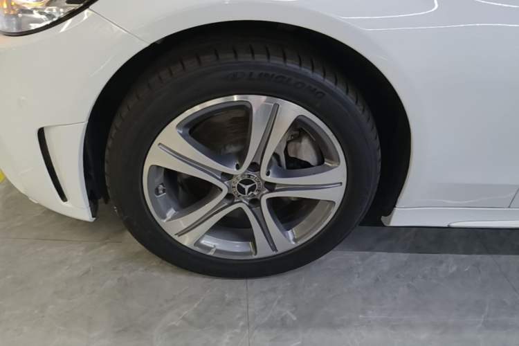 Used Mercedes-Benz C-Class 2020 C 260 L Sport Edition Left Front Wheel Hub