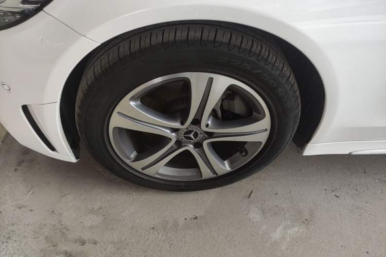 Used Mercedes-Benz C-Class 2020 Restyled C 260 L Sport Edition Left Front Wheel Hub