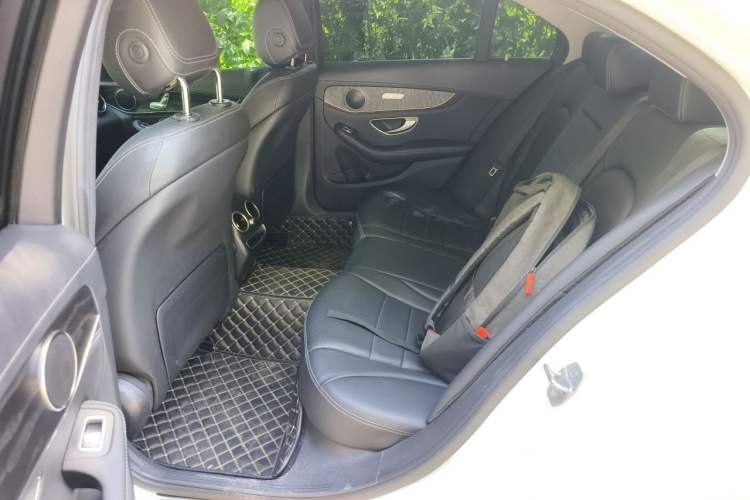Used Mercedes-Benz C-Class 2020 C 200 L Fashion Edition Sport Version Left Rear Seat