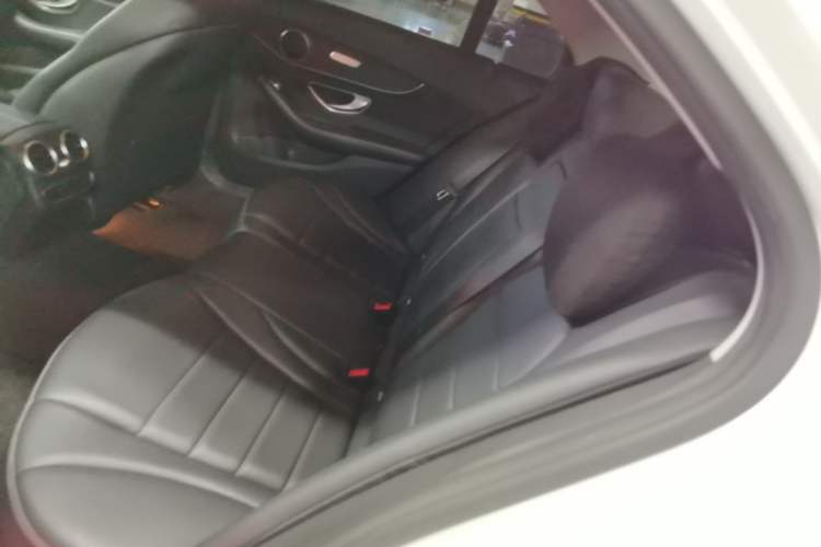 Used Mercedes-Benz C-Class 2020 C 200 L Fashion Edition Sport Version Left Rear Seat