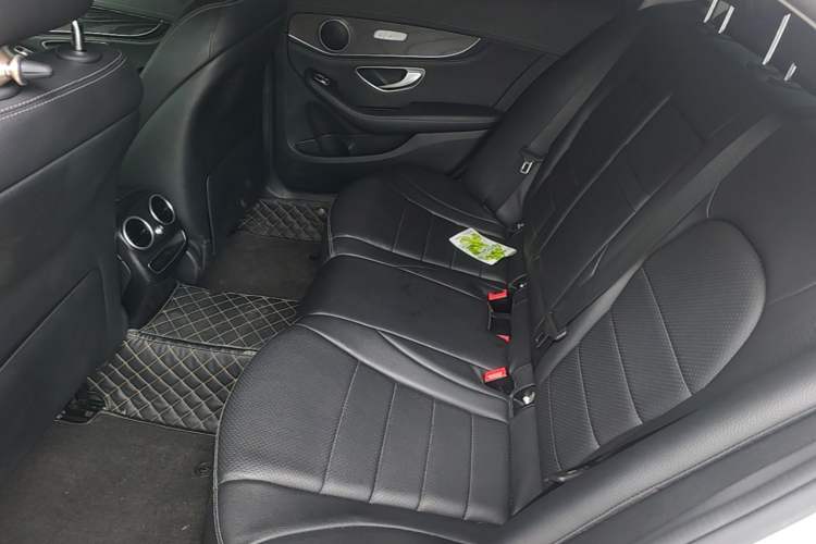 Used Mercedes-Benz C-Class 2020 Restyled C 200 L Fashion Edition Sport Version Left Rear Seat