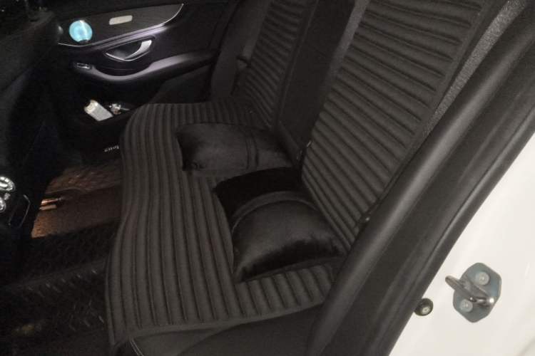 Used Mercedes-Benz C-Class 2020 C 200 L Fashion Edition Sport Version Left Rear Seat