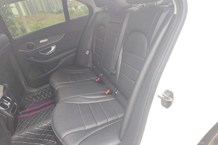 Used Mercedes-Benz C-Class 2020 Updated C 200 L Fashion Edition Left Rear Seat