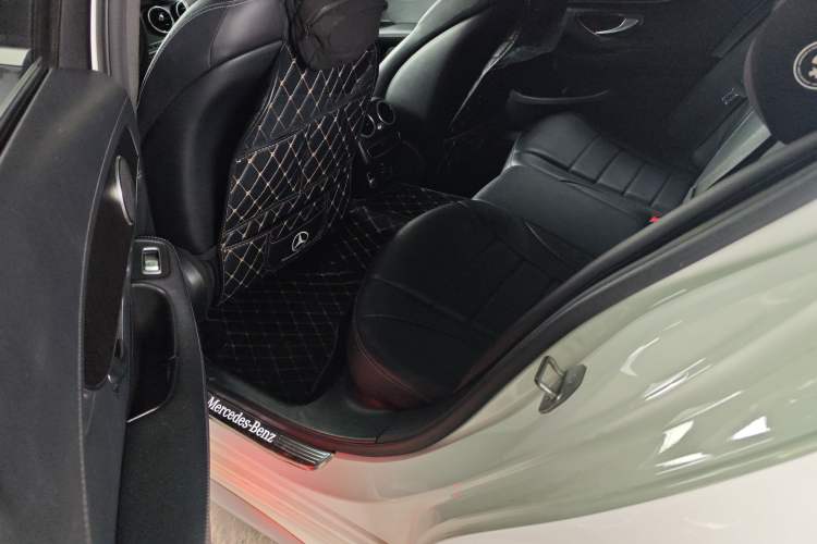 Used Mercedes-Benz C-Class 2020 C 260 L Sport Edition Left Rear Seat