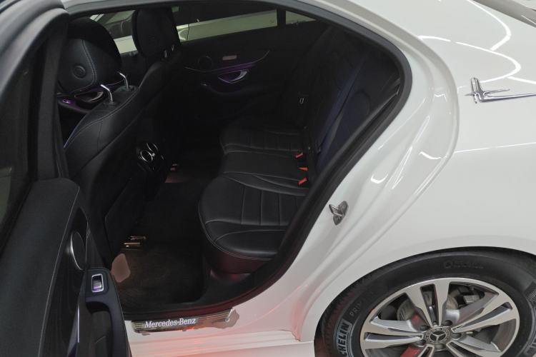 Used Mercedes-Benz C-Class 2020 Restyled C 200 L Fashion Edition Sport Version Left Rear Seat