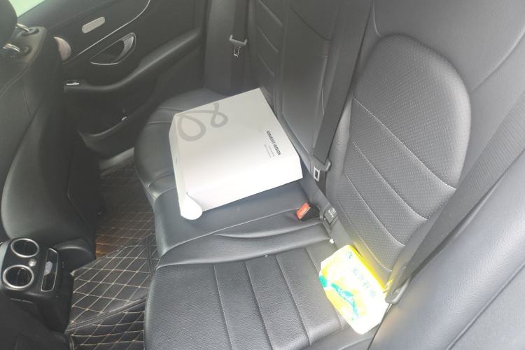 Used Mercedes-Benz C-Class 2020 Updated C 200 L Fashion Edition Left Rear Seat