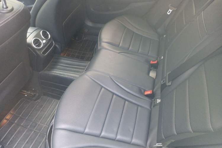 Used Mercedes-Benz C-Class 2020 C 200 L Fashion Edition Sport Version Left Rear Seat