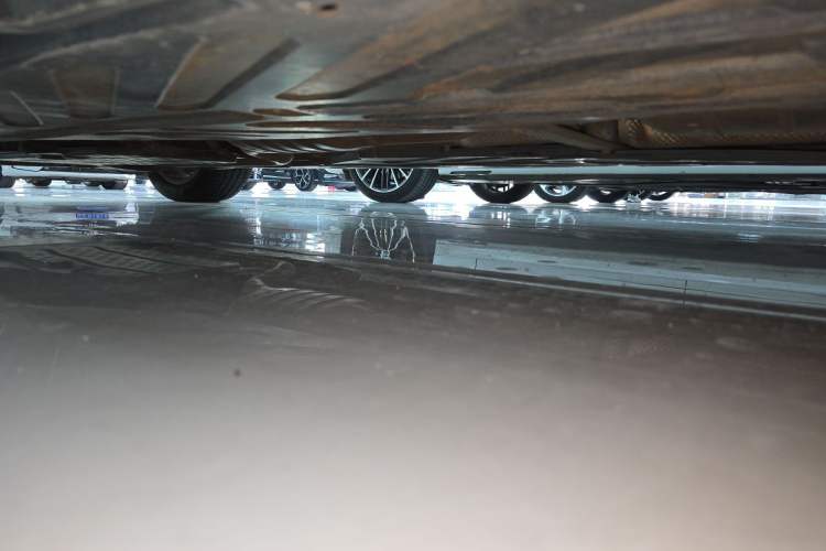 Used Mercedes-Benz C-Class 2020 C 200 L Fashion Edition Sport Version Left Side Sill