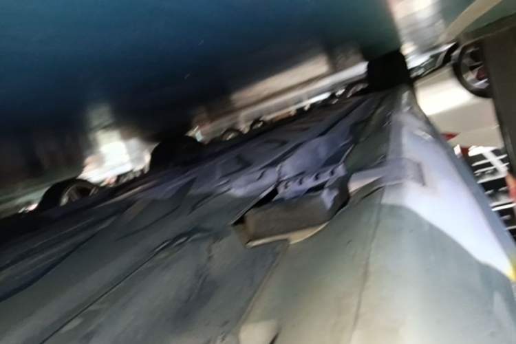Used Mercedes-Benz C-Class 2020 Restyled C 200 L Fashion Edition Sport Version Left Side Sill