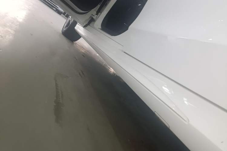 Used Mercedes-Benz C-Class 2020 C 260 Estate Left Side Sill