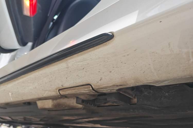 Used Mercedes-Benz C-Class 2020 Restyled C 260 Sport Edition Left Side Sill