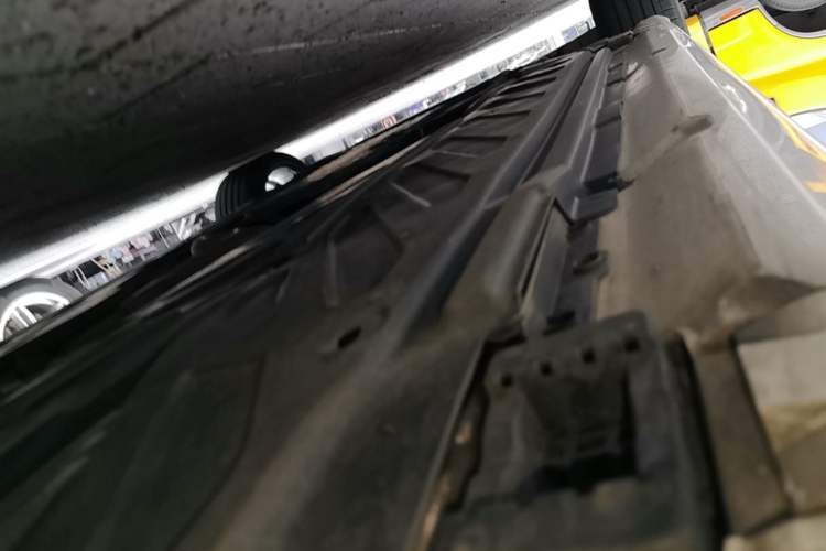 Used Mercedes-Benz C-Class 2020 C 260 Coupe Left Side Sill