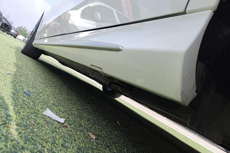 Used Mercedes-Benz C-Class 2020 Restyled C 260 L Sport Edition Left Side Sill