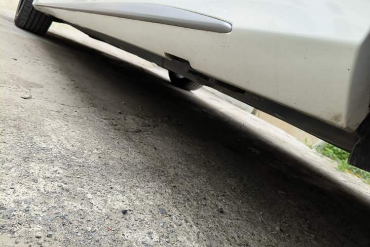 Used Mercedes-Benz C-Class 2020 Restyled C 260 L Sport Edition Left Side Sill